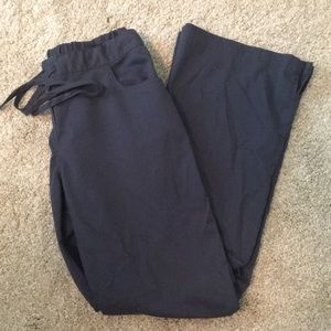 Grey’s Anatomy scrub pants